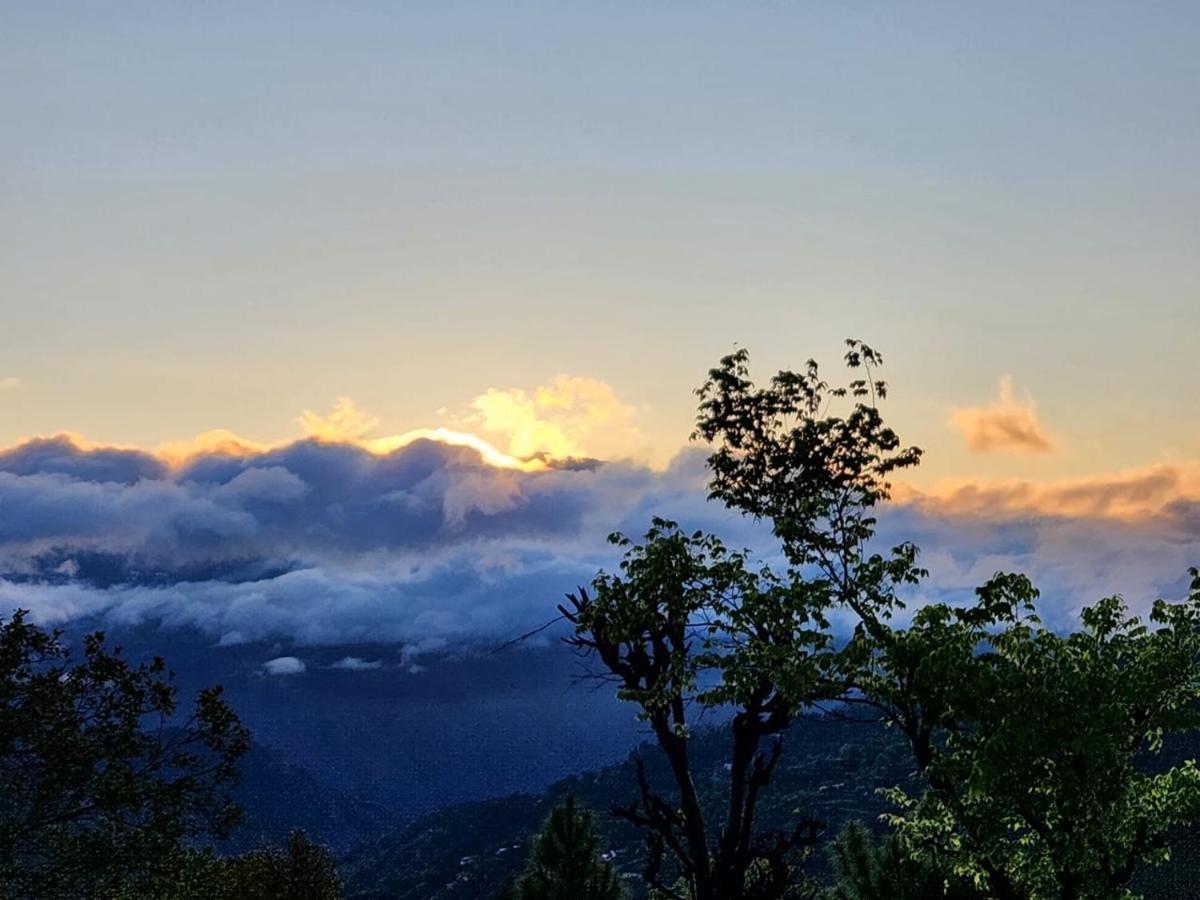 Pahaadi Dhun Homestay Chamba  외부 사진