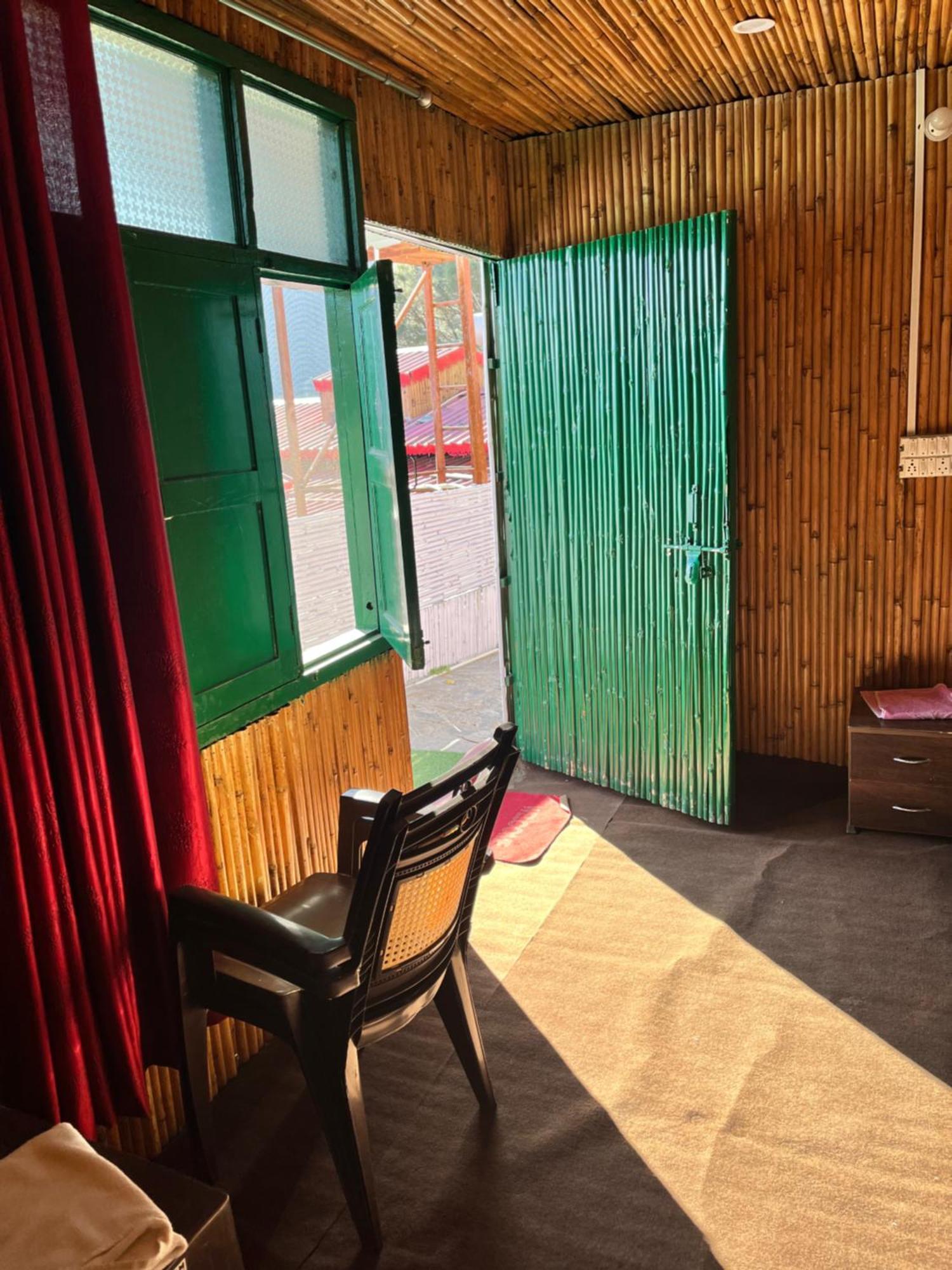 Pahaadi Dhun Homestay Chamba  외부 사진